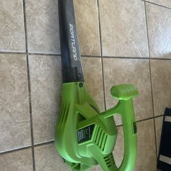 Electric Leaf Blower 