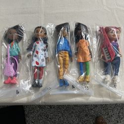 Karma‘S World 9”Dolls