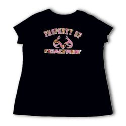 Women’s Black RealTree baby tee with pink camouflage lettering. Size M.