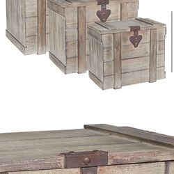 4-Piece Antiqued Decorative Trunk in Chinese Fir Panels and MDF 