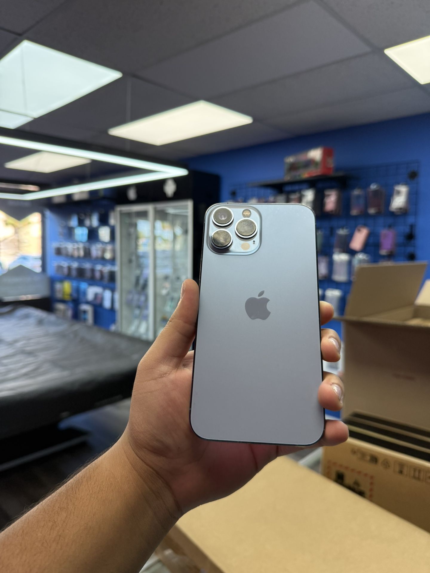 IPHONE 13 PRO MAX 256GB UNLOCKED/ DESBLOQUEADO PRECIO FIRME/ FIRM PRICE