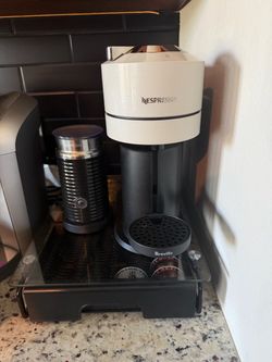 Nespresso Vertuo Coffee Machine + Frother + Pod Holder