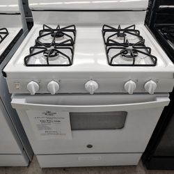 $399(MSRP$699) GE Gas Range With Delay Bake And Sealed Cooktop