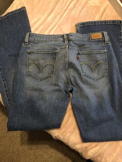 Ladies/juniors sz 9 Levi's