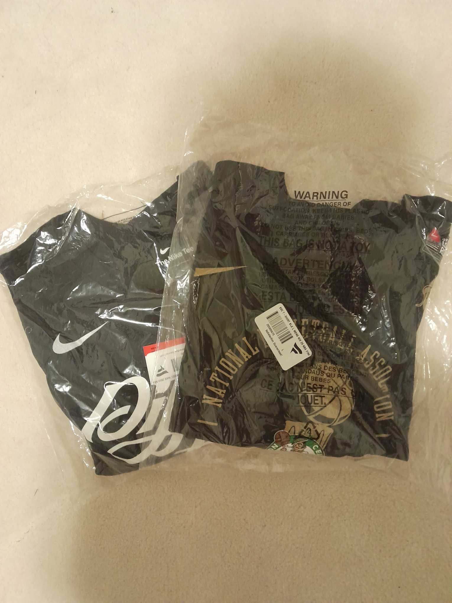 Size Large - Brand New Boston Celtics T-Shirts
