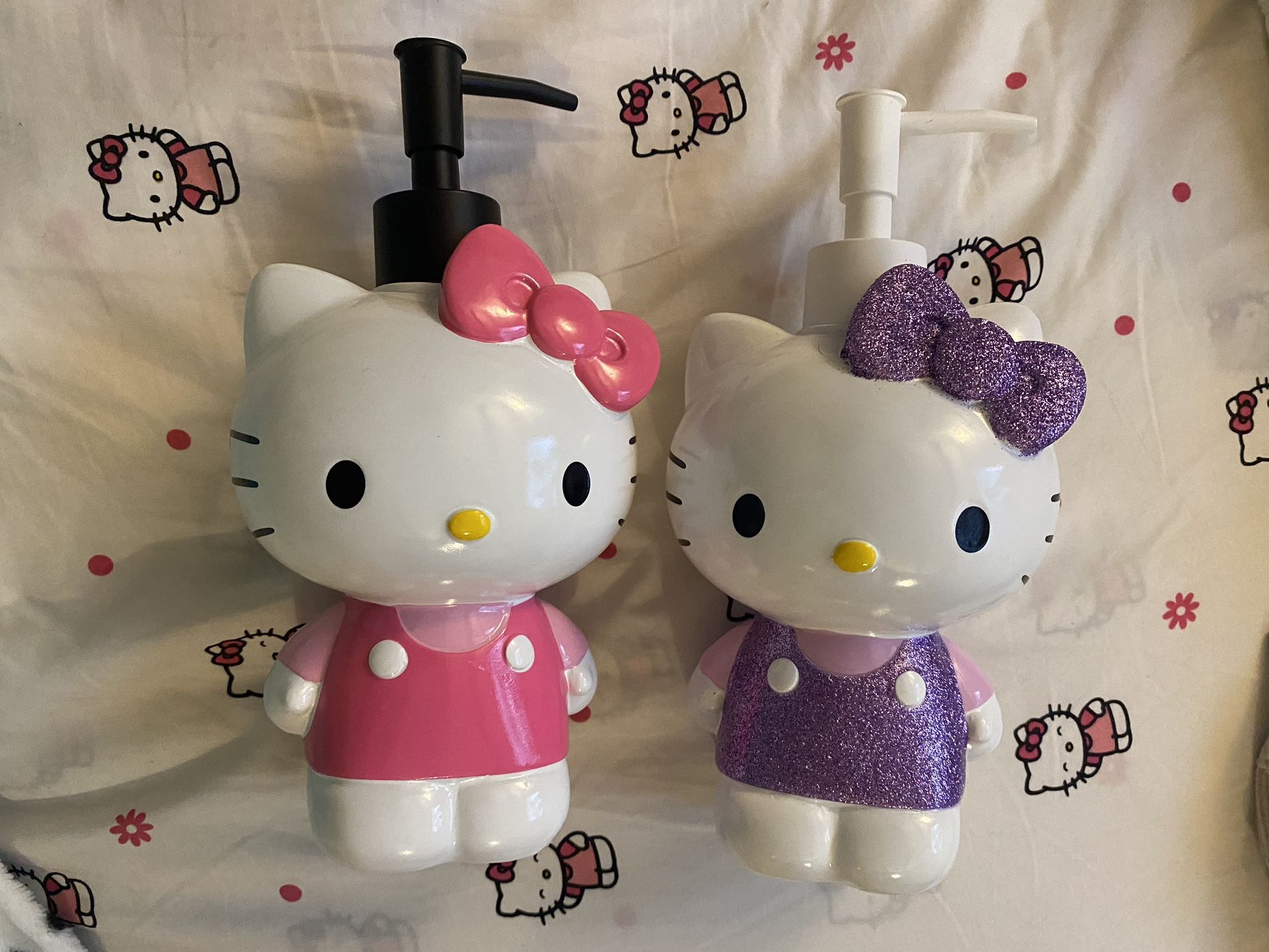 Hello Kitty Soap/Lotion Dispenser
