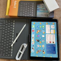 Apple iPad Air 3rd Generation (10.5” screen) 64GB With zagg Keyboard and Pencil 