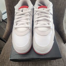 Brand New Nike Air Jordan 4 RM - Size 7y