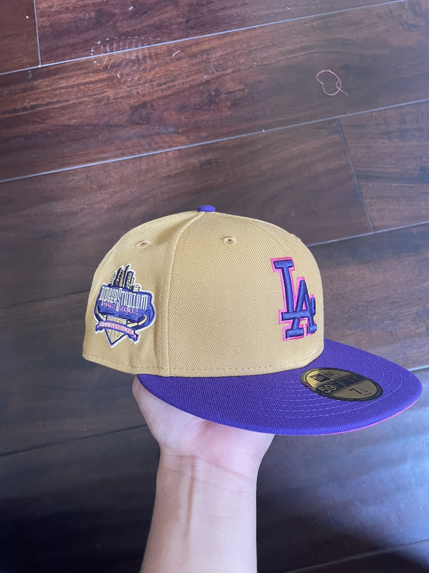 Dodger 40th Anniversary Valley