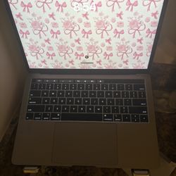 Mac Book Pro 2018