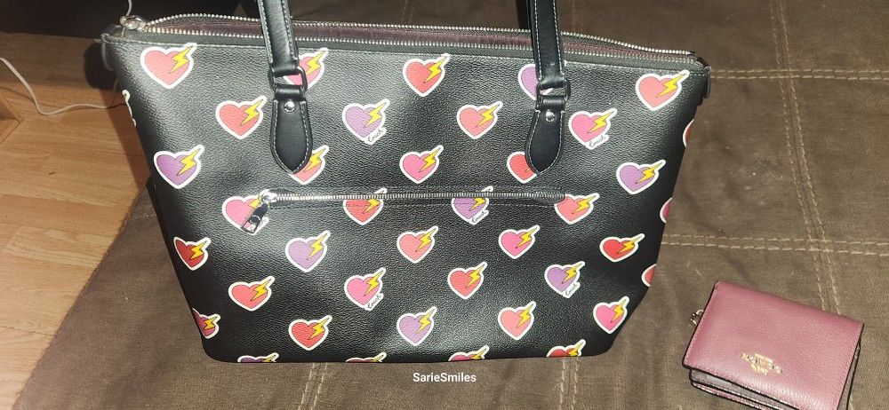 Authentic Coach Bag, Rare Heart Pattern 