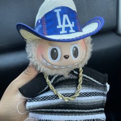 Labubu Outfit 