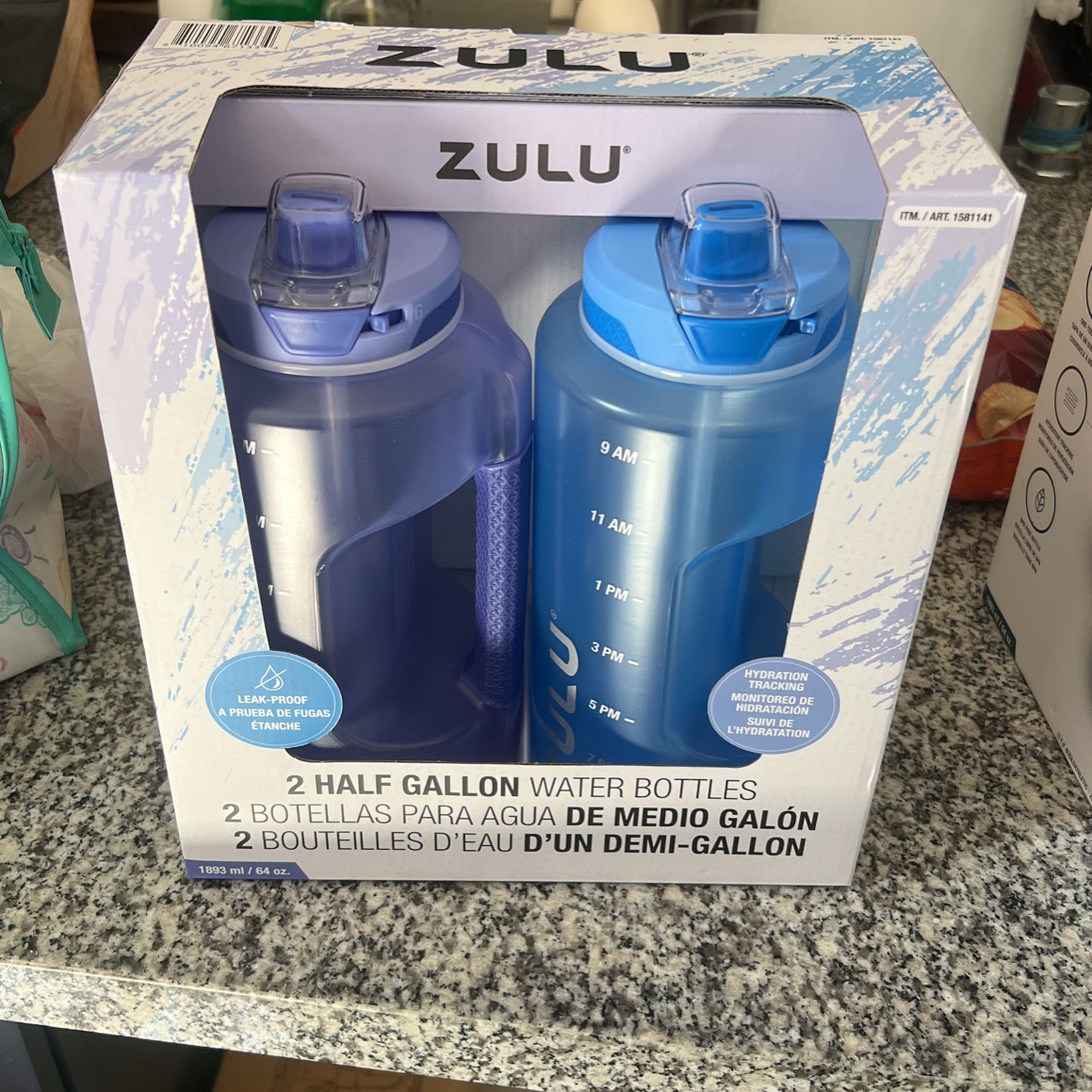 Single Zulu Half Gallon Water Bottles With Hydration Tracking Time Markers,  64 Oz (Grape)