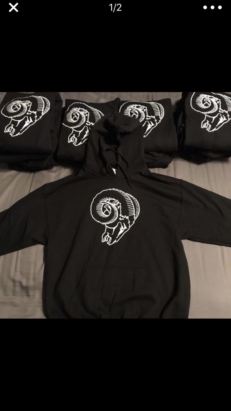 Los Angeles Rams Hoodies for Sale in Long Beach, CA - OfferUp
