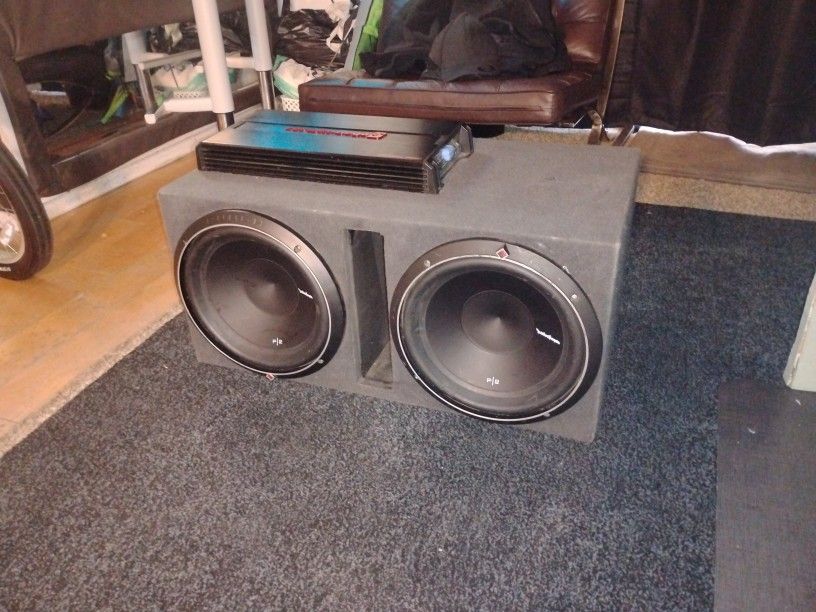 Rockford Fosgate(2) 12" P2'S Cerwin Vega Amp https://offerup.com/redirect/?o=SDQyMDAwLklE