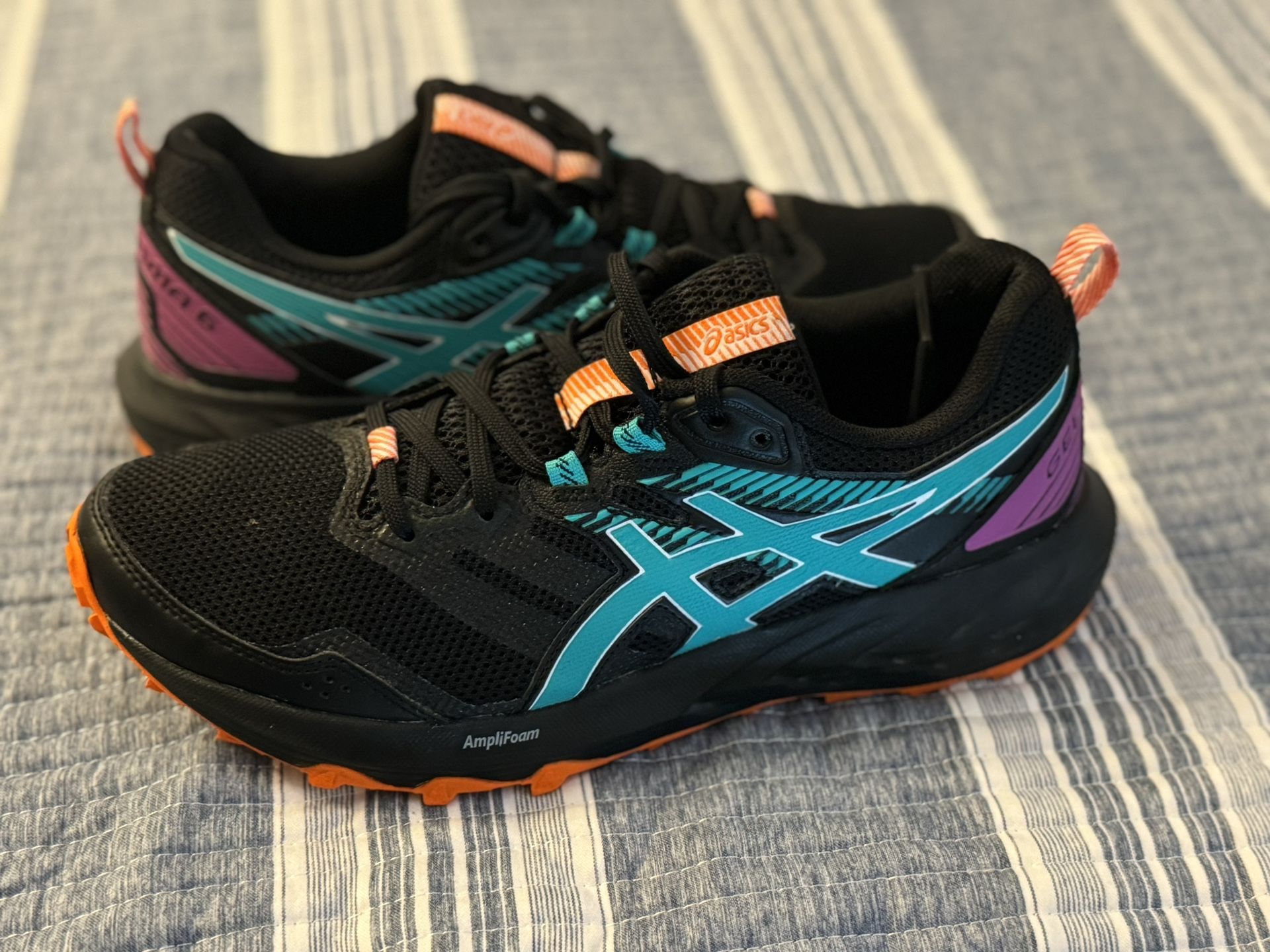 ASICS Women’s Gym Shoes Size 8.5