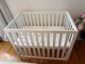 Baby crib