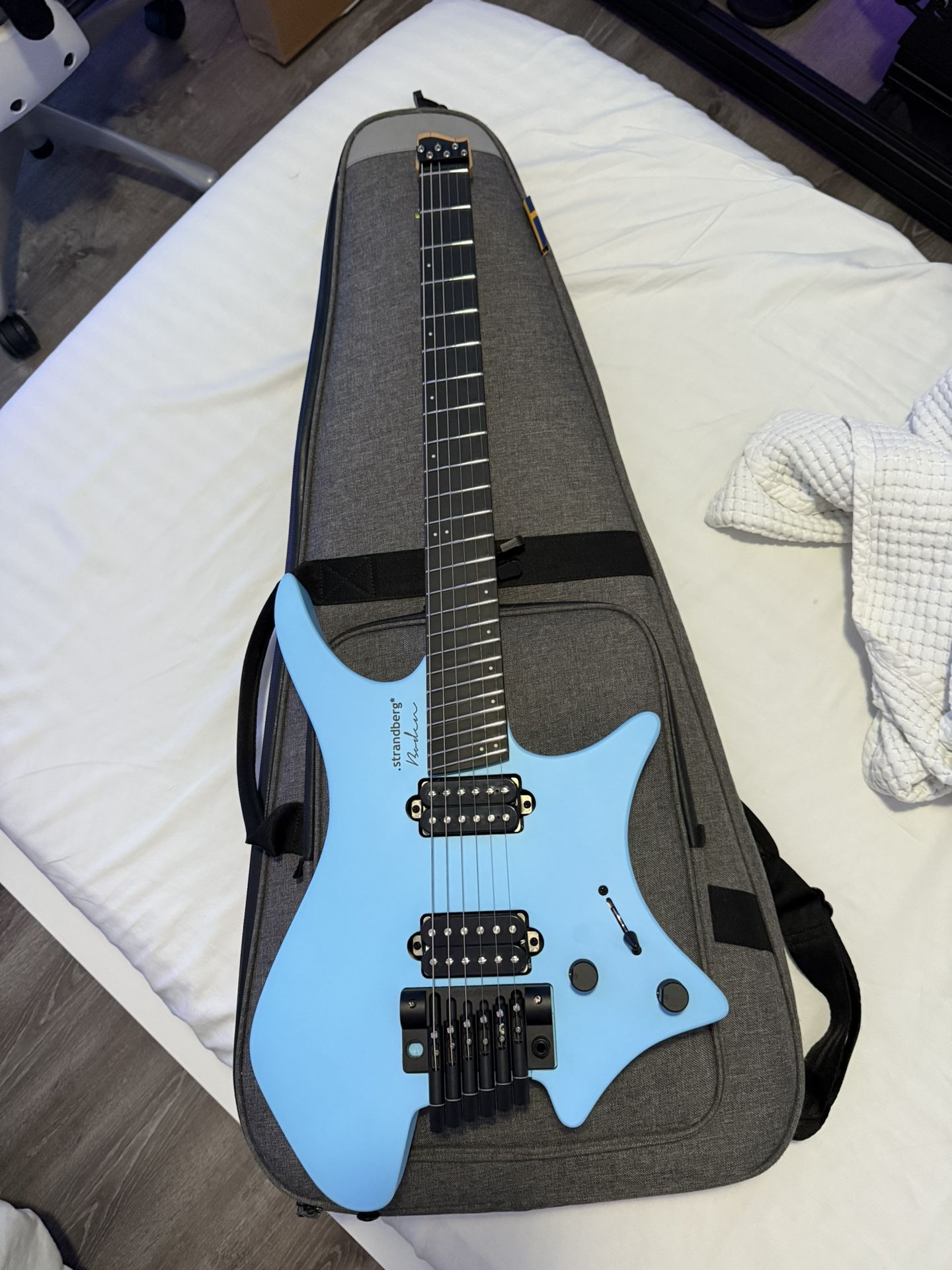 Strandberg Boden RESQ:D P6T Electric Guitar - Topaz Blue