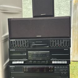 Kenwood CD Cassette Radio System With Speakers 