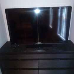 50 Inch Phillips With Remote