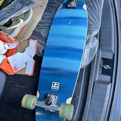 Globe United By Fate Cruiser Skateboard