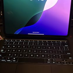 iPad Pro 11” M4 Magic Keyboard And Pencil Pro