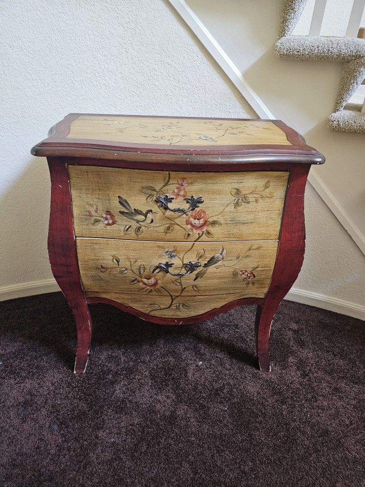 Vintage dresser chest with 2 drawers