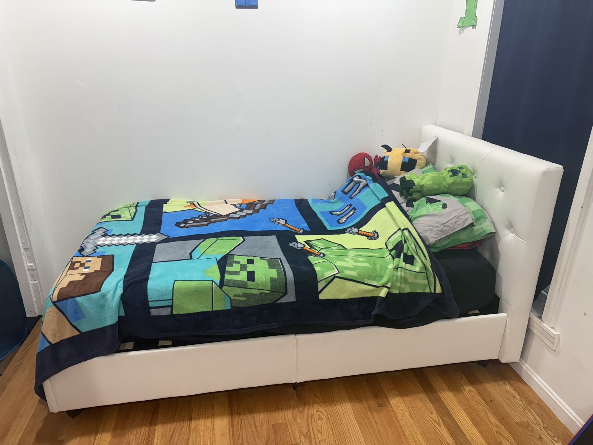 Twin Bed Set