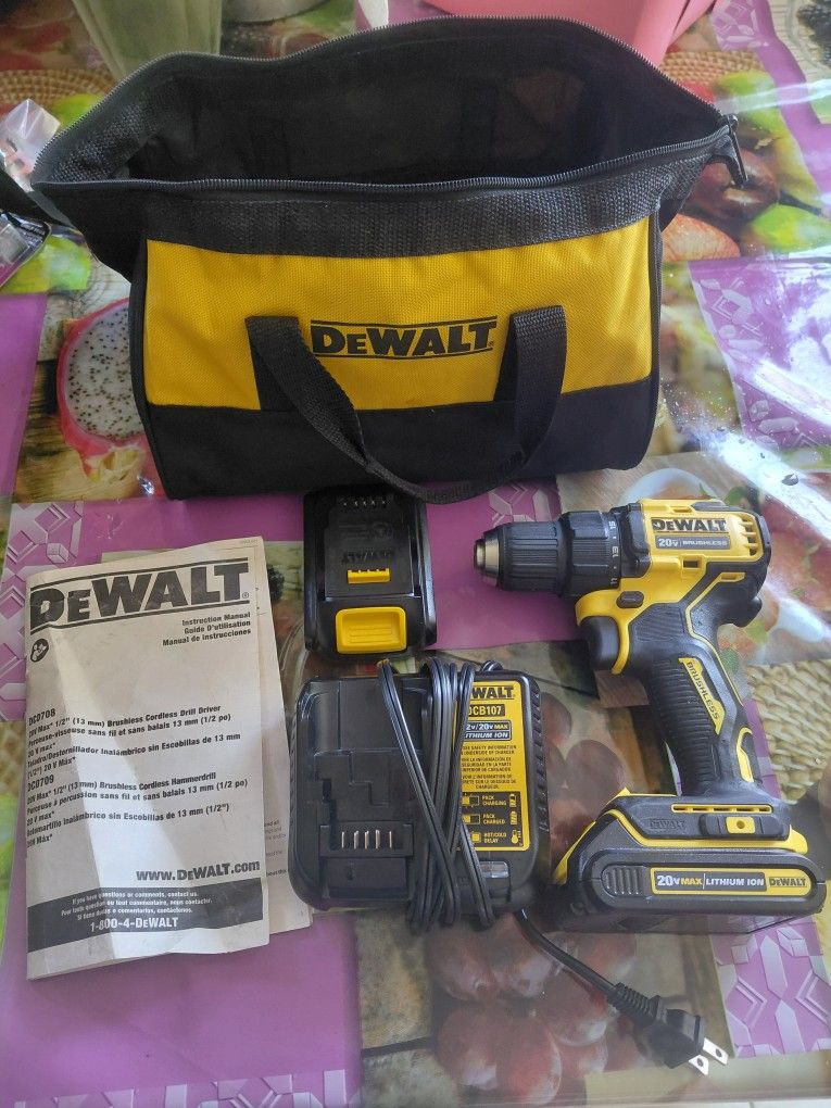 DEWALT 20-volt Max 1/2-in Keyless Brushless Cordless Drill  -Batteries Included