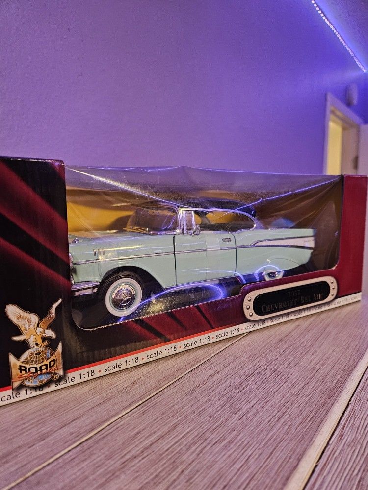 1957 Chevy Bel Air (Toy Car)