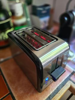 2-Slice Stainless Steel Toaster