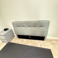 Full size Headboard + Power Reclining Base