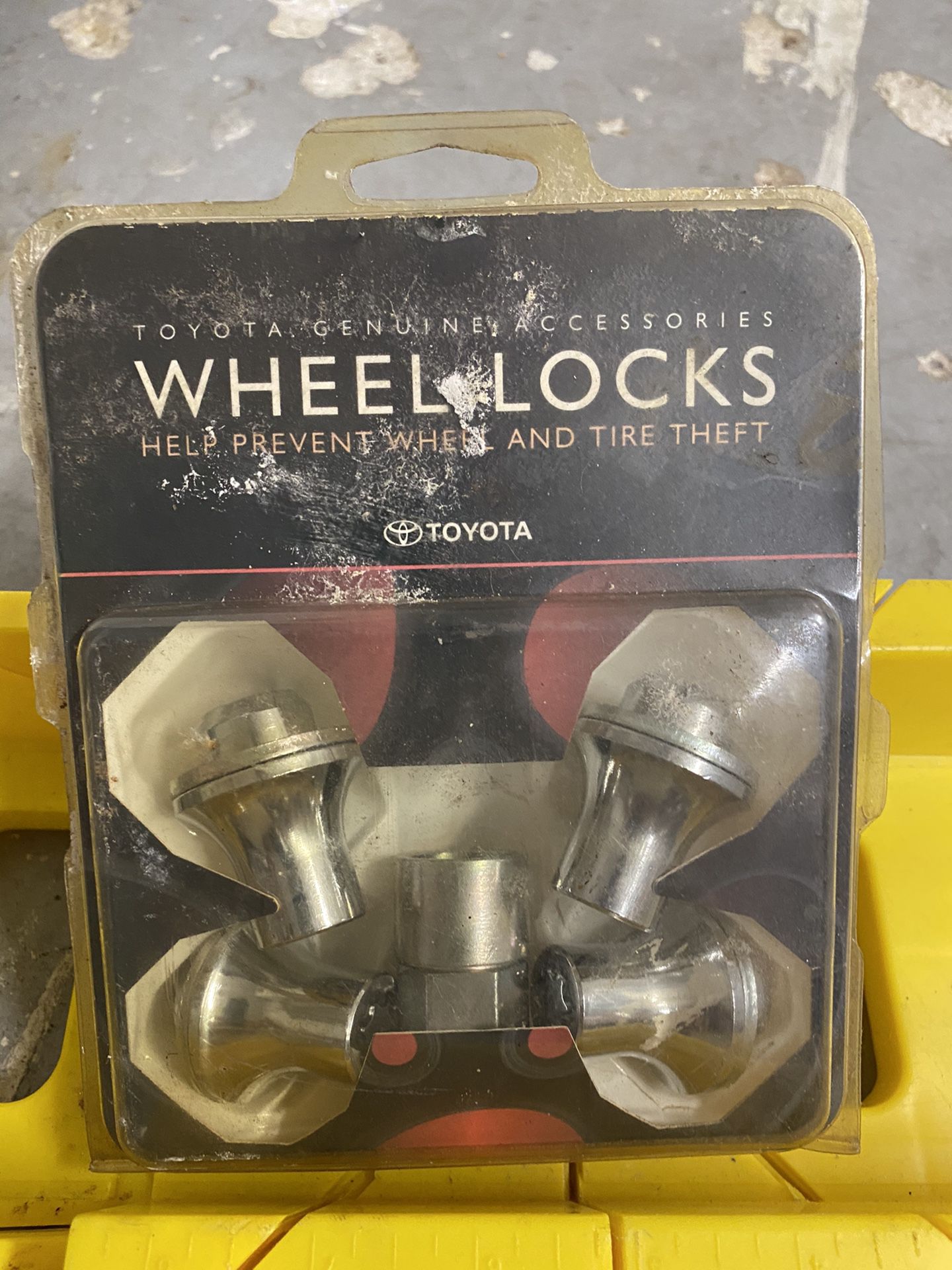 Toyota wheel locks