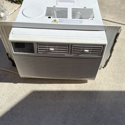 Used Ac Window Unit 