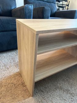 Side shelf/ table