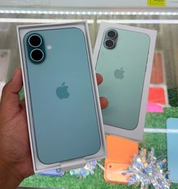 iPhone Factory Unlocked