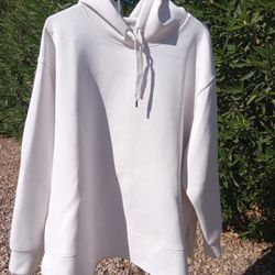 Calla Hoodie 