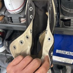 Converse Barely Used - size 8