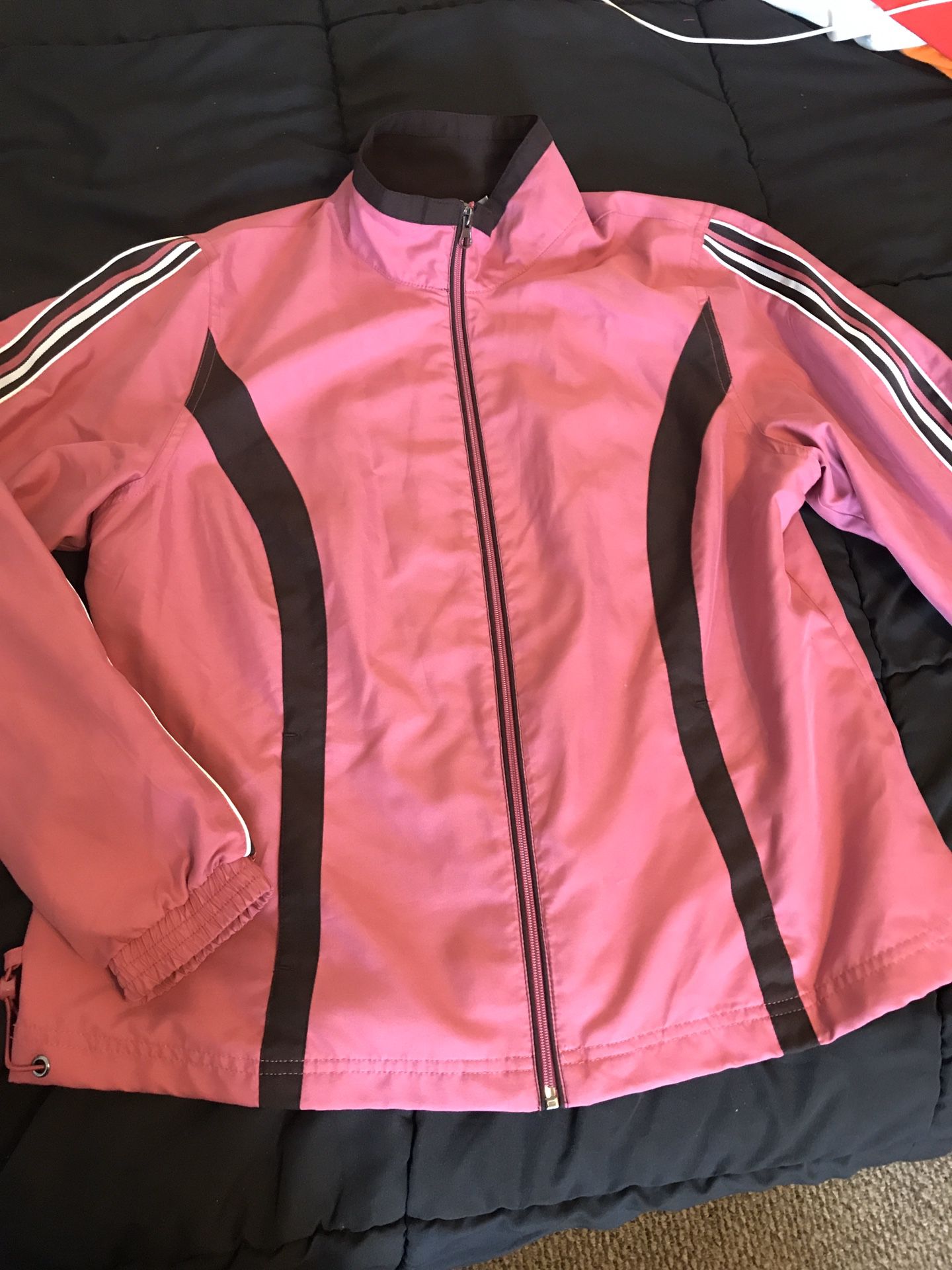 Ladies pink black athletic lightweight jacket pm