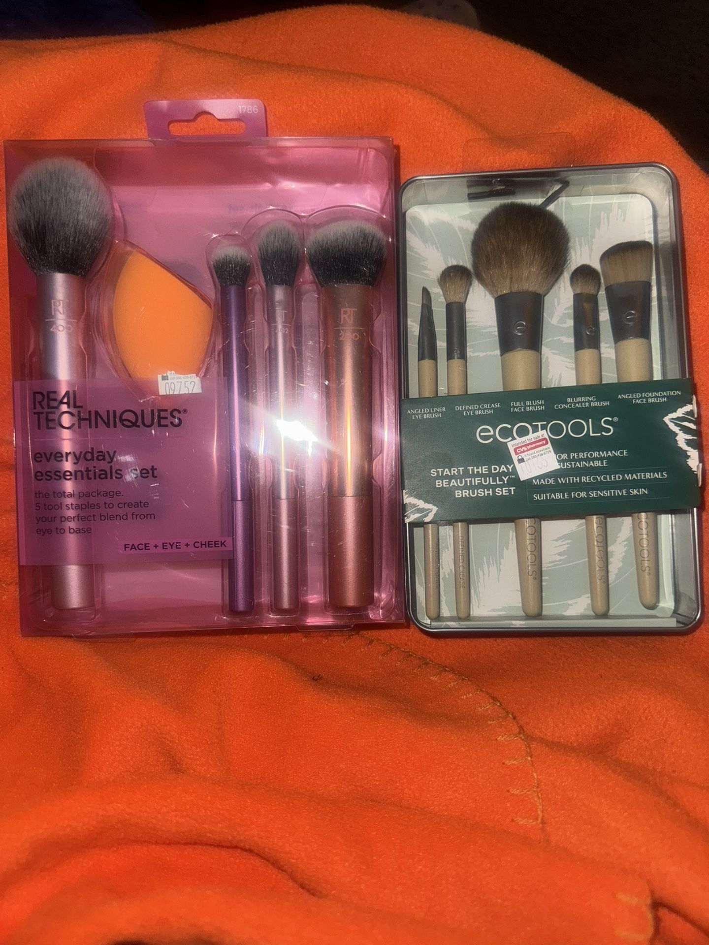 Makeup brush sets