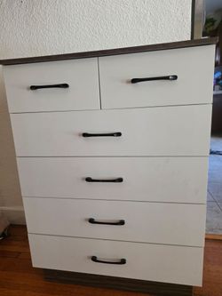 Storage drawers