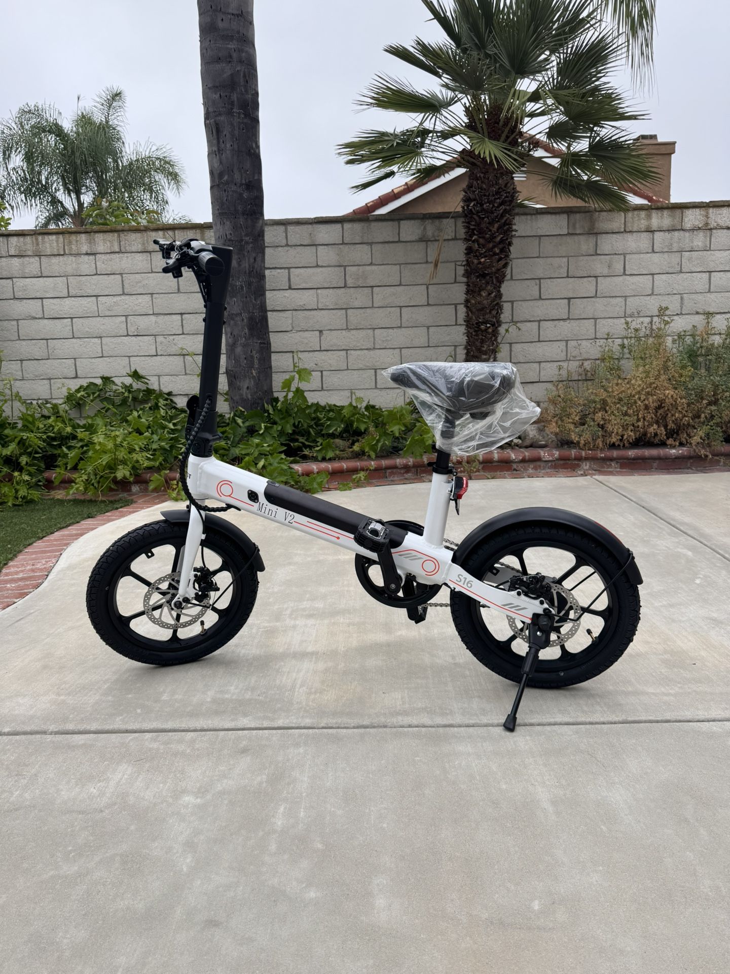Aluminum alloy electric bicycle