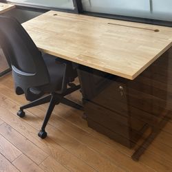 Office Chair + Desk and File Cabinet 