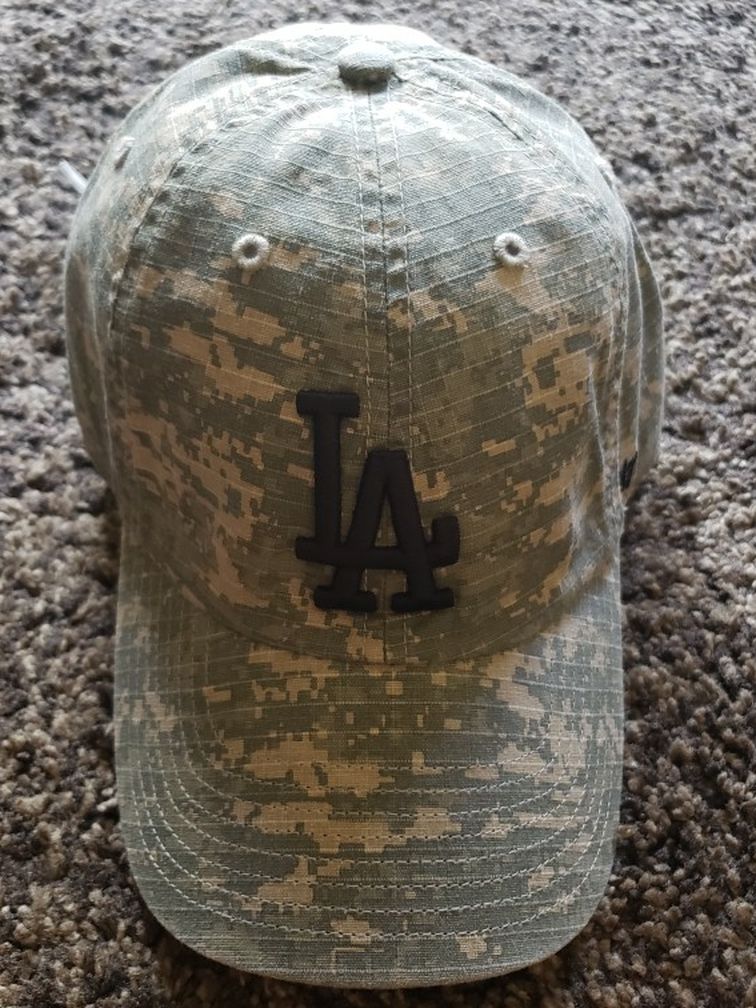47 Brand Los Angeles Dodgers Camo Strapback Hat (OS) Supreme Bape Champion 