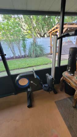 *Like-New* Xterra ERG220 Magnetic Rowing Machine