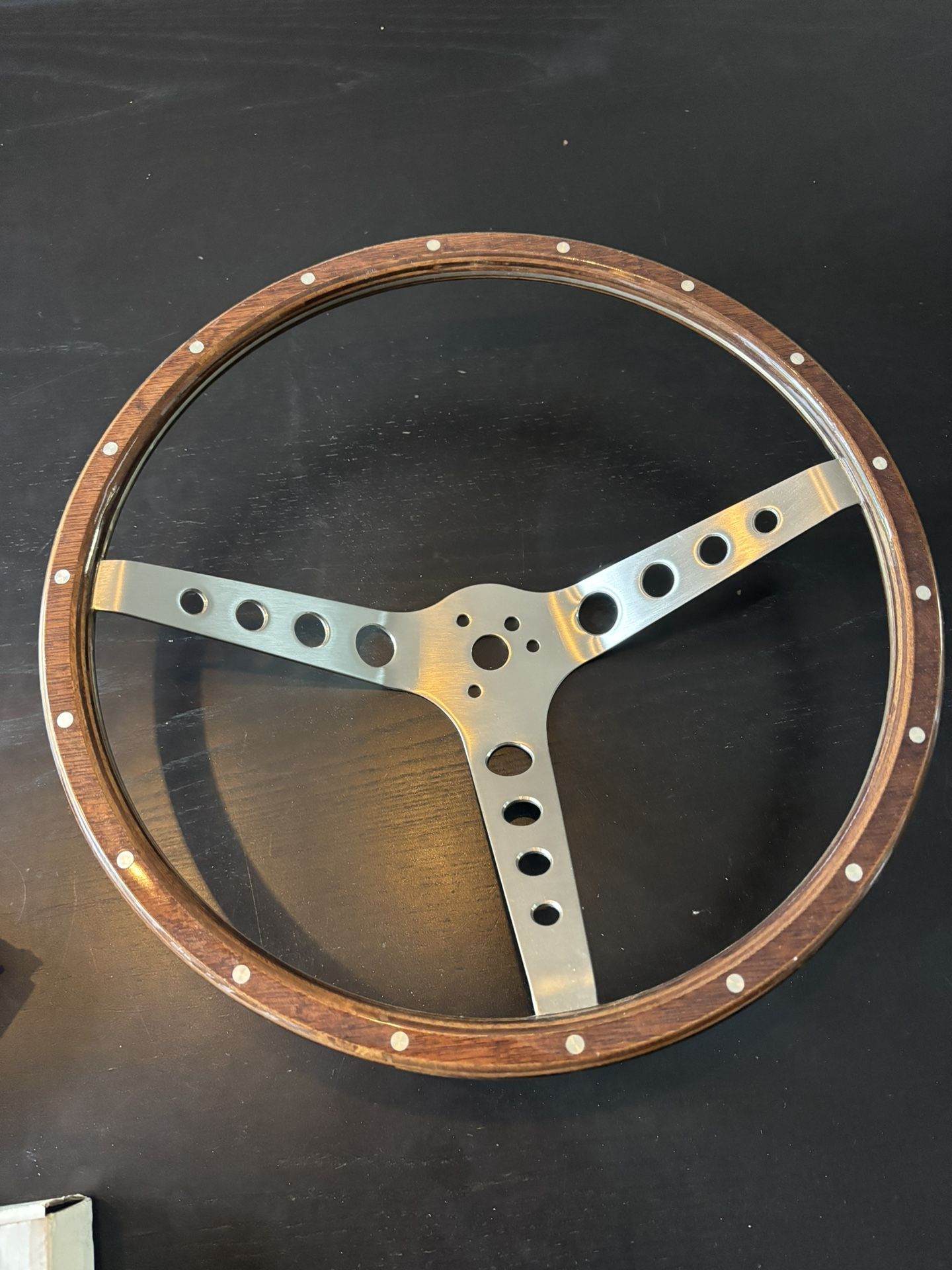 Brand New Wood Steering Wheel / Mount / Horn Ford Mustang And Cougar