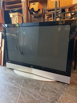 Vizio 50" Plasma TV (Model P50HDM)