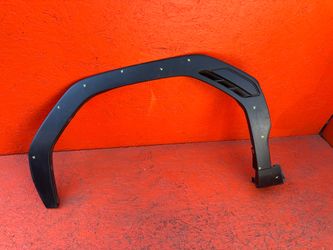 2025 2026 SUBARU FROSTER 2.5 FRONT LEFT FENDER FLARE MOLDING 91112SL310 OEM