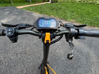 Ausom scoter