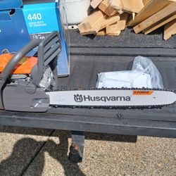 New Husqvarna 440 Chainsaw. 18 Inch Bar 40.9 Cc Engine
